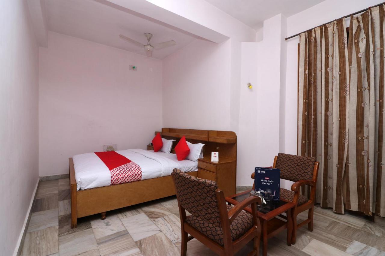 Oyo 16112 Hotel Uruvela International Bodh Gaya Exteriör bild